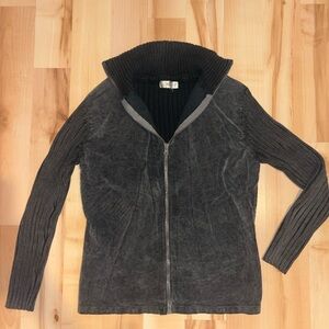 Elegant Dark Gray Women's Cardigan